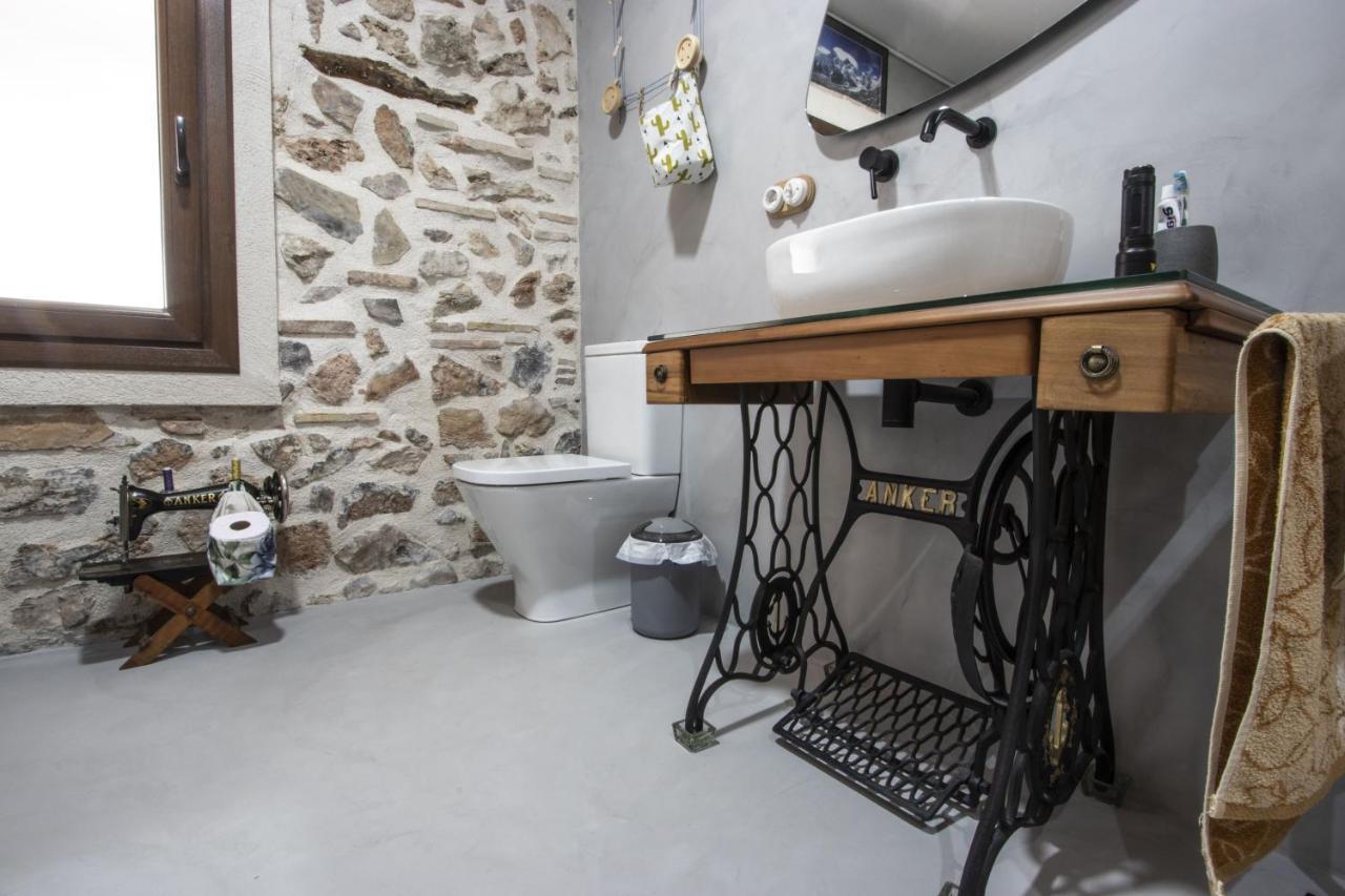 La Cambra Casa Rural Potries ภายนอก รูปภาพ