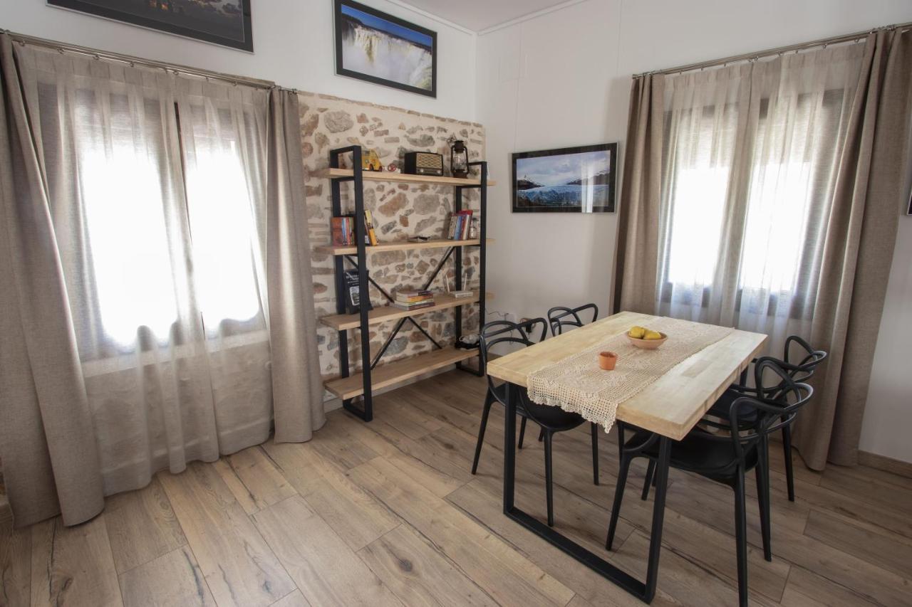La Cambra Casa Rural Potries ภายนอก รูปภาพ