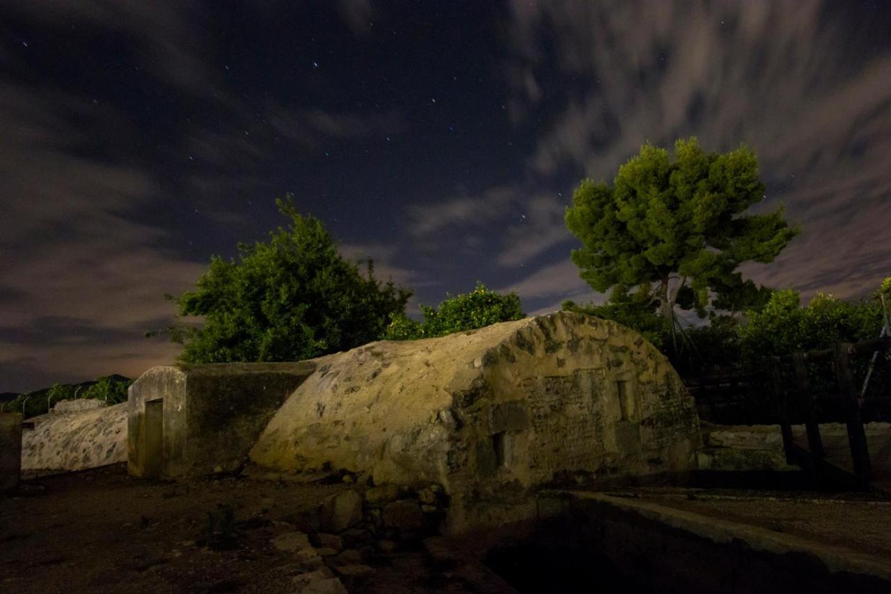 La Cambra Casa Rural Potries ภายนอก รูปภาพ